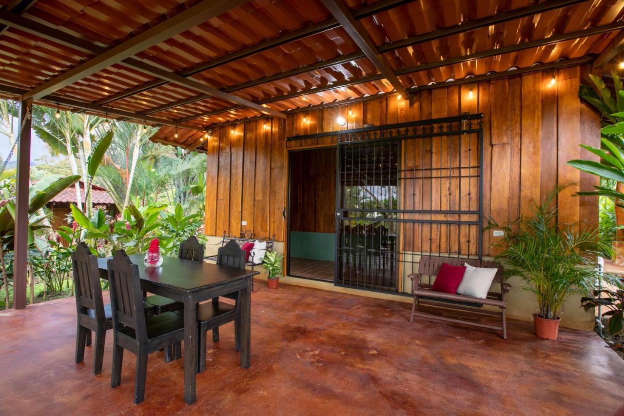 Hotel Rancho Cerro Azul La Fortuna Exterior foto